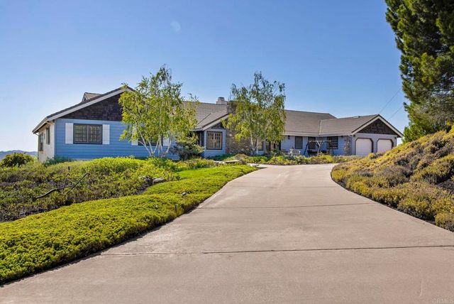19050 Via Cuesta, Ramona, CA 92065