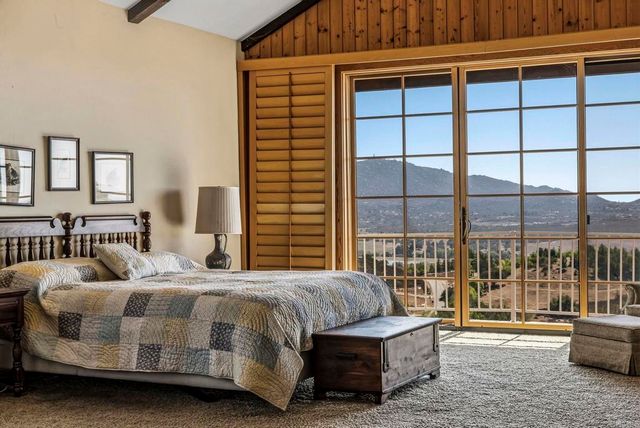 19050 Via Cuesta, Ramona, CA 92065