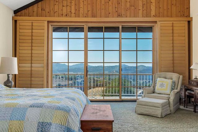 19050 Via Cuesta, Ramona, CA 92065