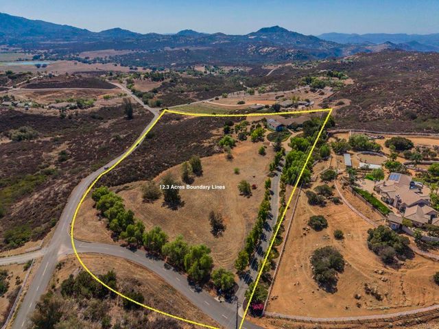 19050 Via Cuesta, Ramona, CA 92065