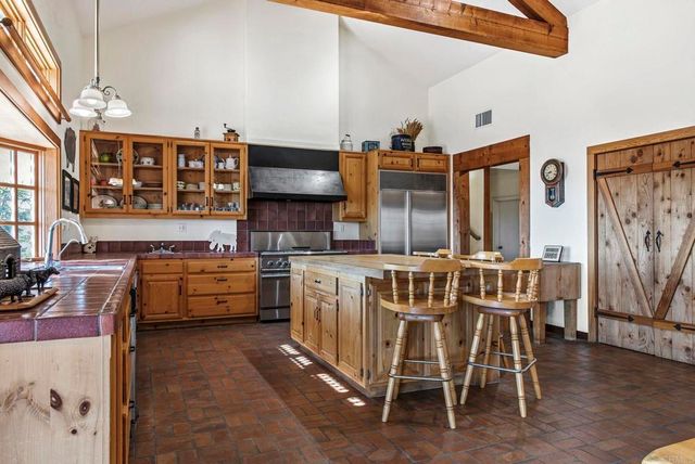 19050 Via Cuesta, Ramona, CA 92065