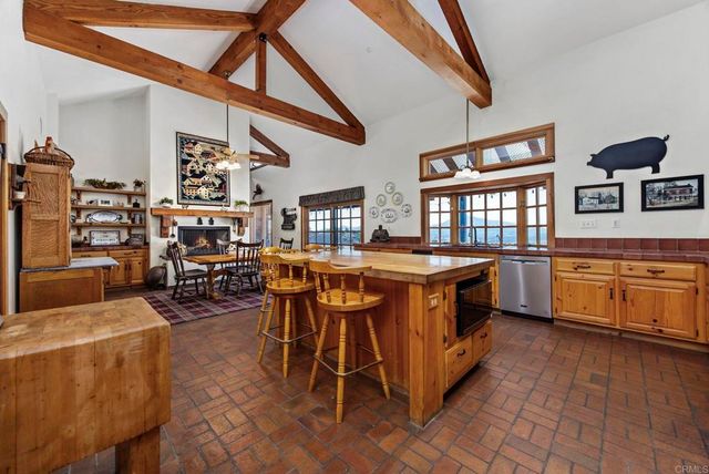 19050 Via Cuesta, Ramona, CA 92065