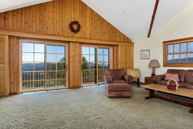 19050 Via Cuesta, Ramona, CA 92065