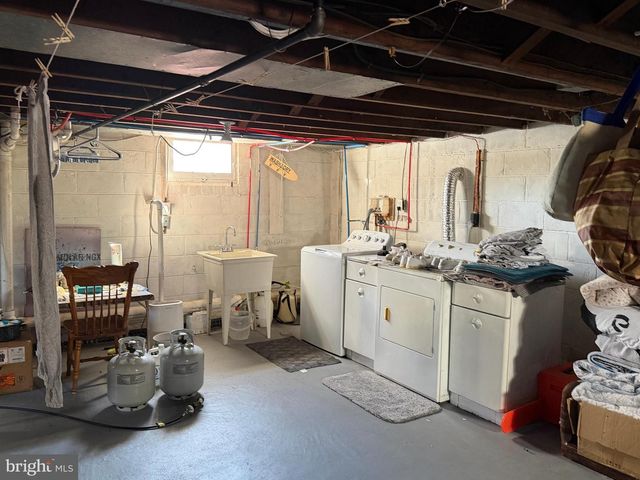 318 FENWICK AVE, Salem, NJ 08079