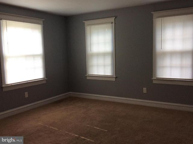 318 FENWICK AVE, Salem, NJ 08079