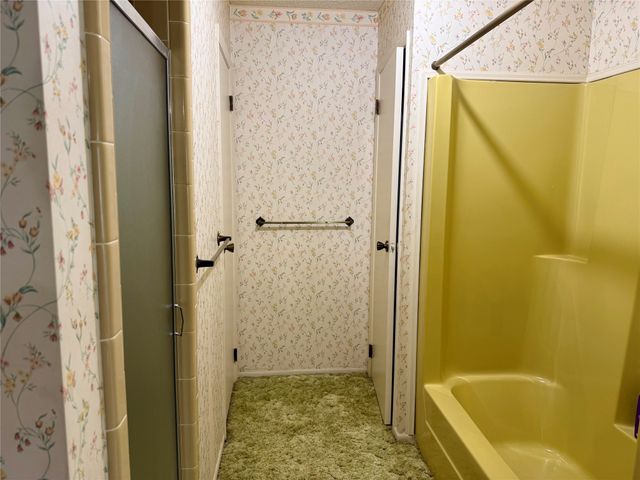 703 S Colorado Street, Whitney, TX 76692