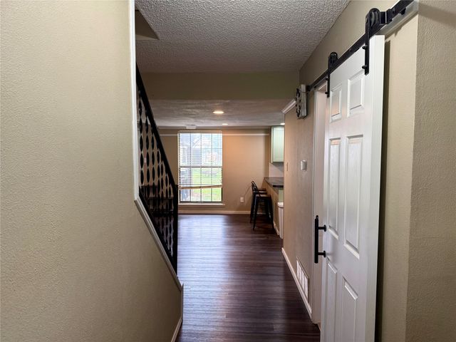 703 S Colorado Street, Whitney, TX 76692