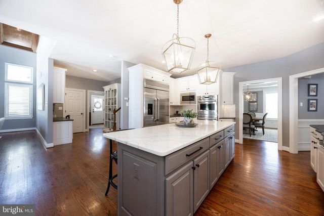 1809 COLD SPRINGS DR, West Chester, PA 19382