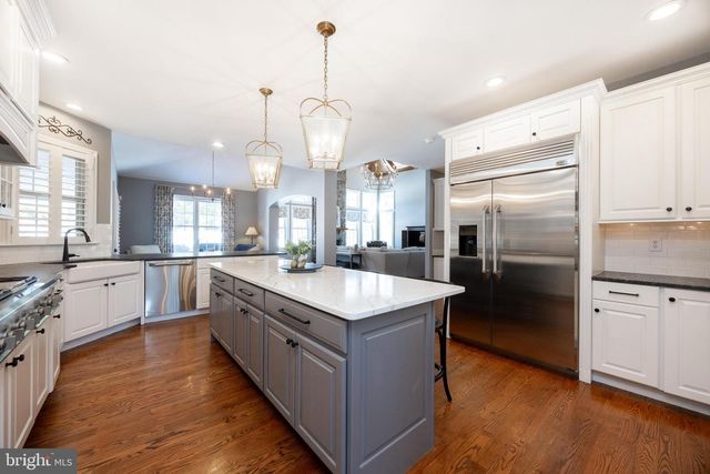 1809 COLD SPRINGS DR, West Chester, PA 19382