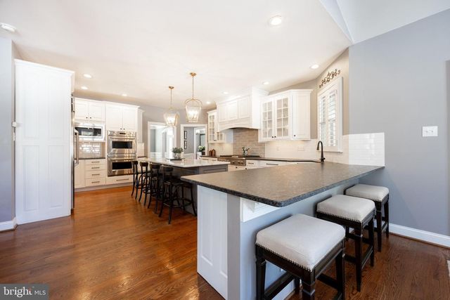 1809 COLD SPRINGS DR, West Chester, PA 19382