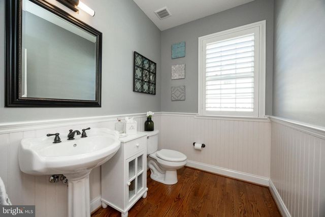 1809 COLD SPRINGS DR, West Chester, PA 19382