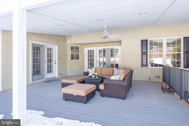 1809 COLD SPRINGS DR, West Chester, PA 19382