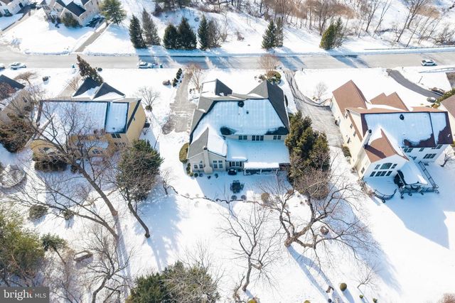 1809 COLD SPRINGS DR, West Chester, PA 19382