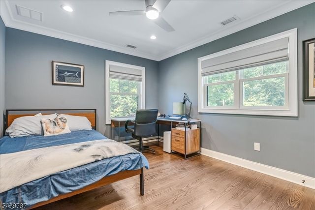 65 Woodland Ave, Summit City, NJ 07901