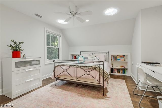 65 Woodland Ave, Summit City, NJ 07901