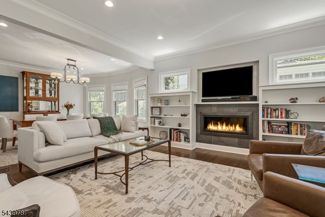 65 Woodland Ave, Summit City, NJ 07901