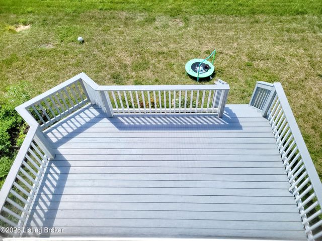 6912 Beckingham Blvd, Louisville, KY 40299