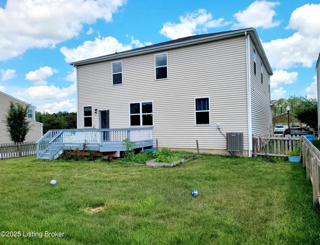 6912 Beckingham Blvd, Louisville, KY 40299