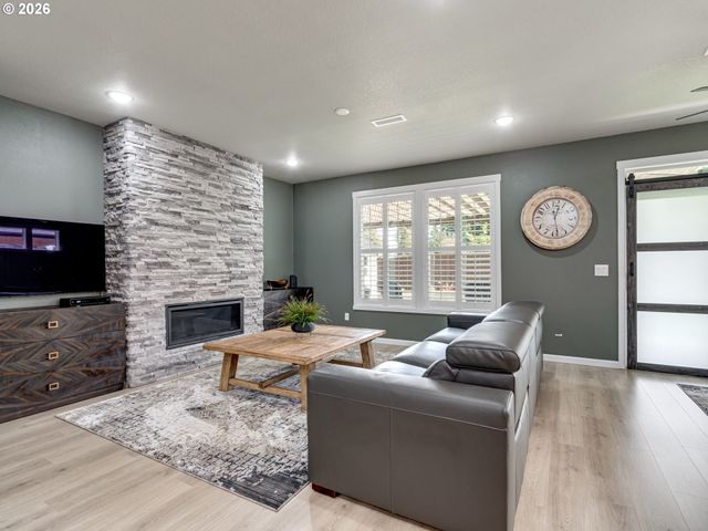 12411 Ne 64TH Ave, Vancouver, WA 98686