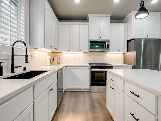 12411 Ne 64TH Ave, Vancouver, WA 98686