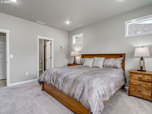 12411 Ne 64TH Ave, Vancouver, WA 98686