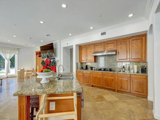 17839 La Amapola, Rancho Santa Fe, CA 92067