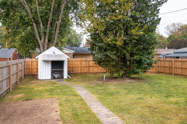 6153 Foth Drive, Toledo, OH 43613