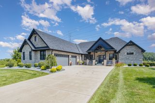 20665 Grand Haven Drive, Frankfort, IL 60423