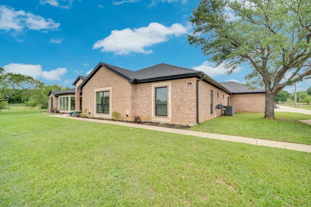 6624 Shadow Valley Drive, Burleson, TX 76028