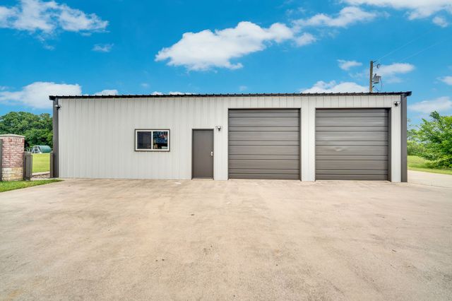 6624 Shadow Valley Drive, Burleson, TX 76028