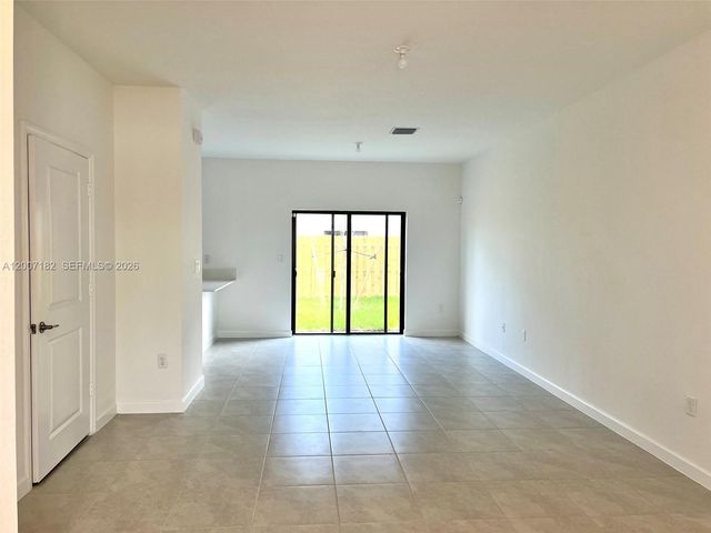 23441 SW 129th Ave, Homestead, FL 33032