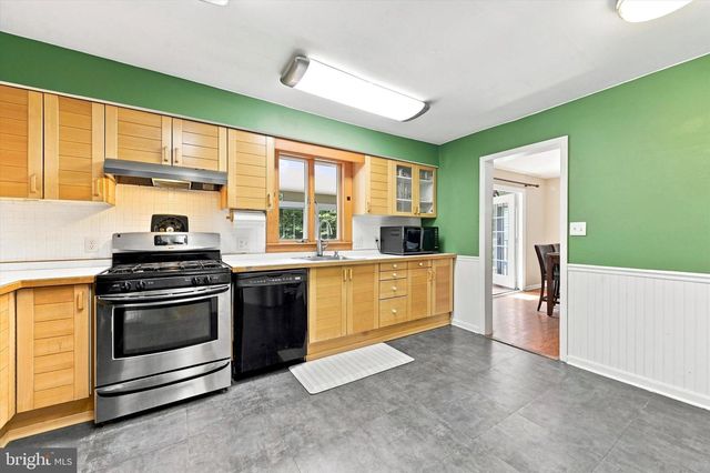 7 CAULINE CT, Newark, DE 19711