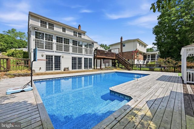 7 CAULINE CT, Newark, DE 19711
