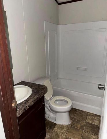 511 County Road 2218, Cleveland, TX 77327