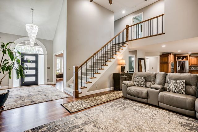 2868 N Wild Rose Ct, Wichita, KS 67205
