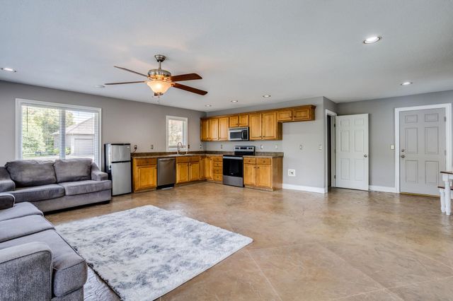 2868 N Wild Rose Ct, Wichita, KS 67205