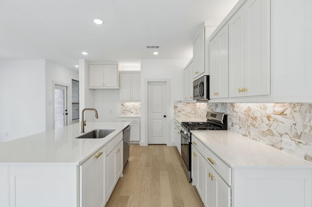 621 Taylor Parkway, Celina, TX 75009