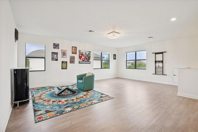 7164 Sandgrace Ln, Lake Worth, FL 33463