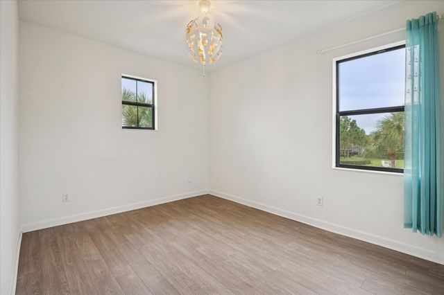 7164 Sandgrace Ln, Lake Worth, FL 33463