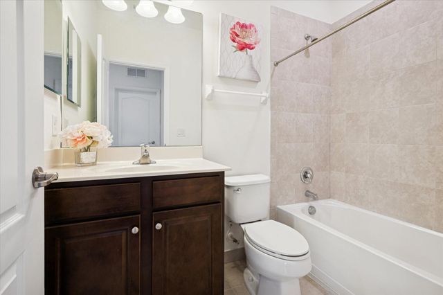 7164 Sandgrace Ln, Lake Worth, FL 33463