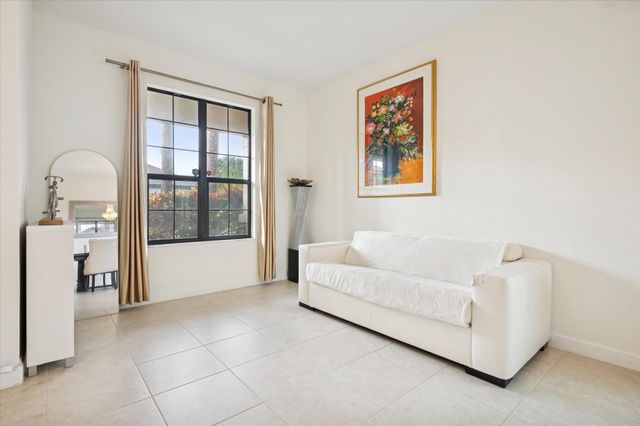 7164 Sandgrace Ln, Lake Worth, FL 33463