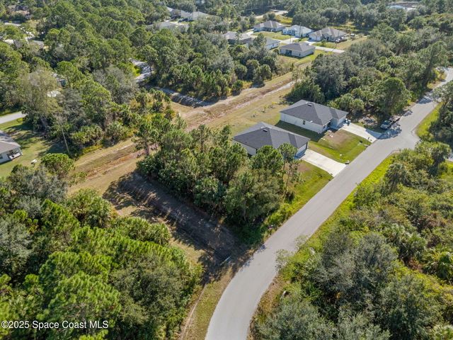 1117 Hanover Avenue SW, Palm Bay, FL 32908