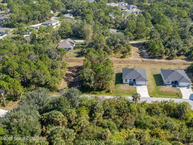 1117 Hanover Avenue SW, Palm Bay, FL 32908