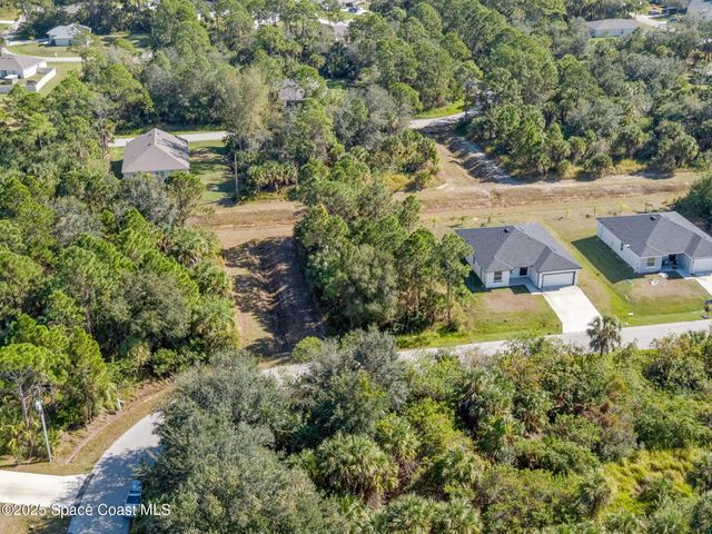 1117 Hanover Avenue SW, Palm Bay, FL 32908