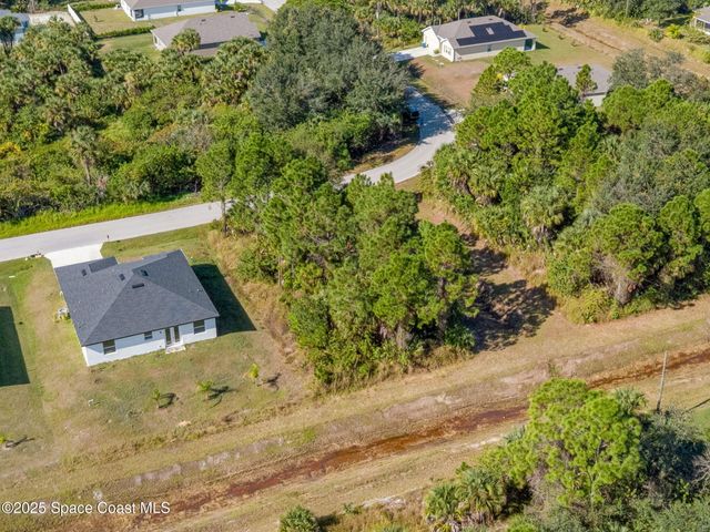 1117 Hanover Avenue SW, Palm Bay, FL 32908