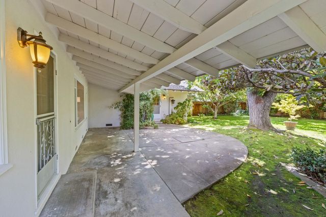5148 Teichert Ave, Sacramento, CA 95819