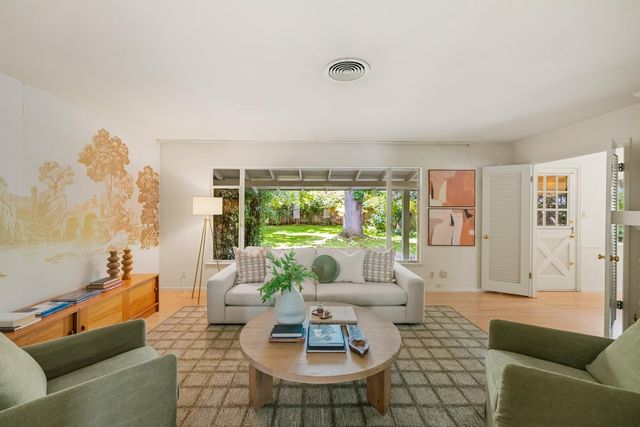 5148 Teichert Ave, Sacramento, CA 95819