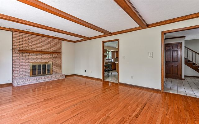 2528 Riva Ridge, Franklin Park, PA 15090