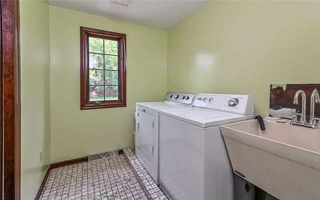 2528 Riva Ridge, Franklin Park, PA 15090