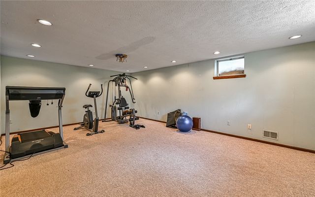 2528 Riva Ridge, Franklin Park, PA 15090